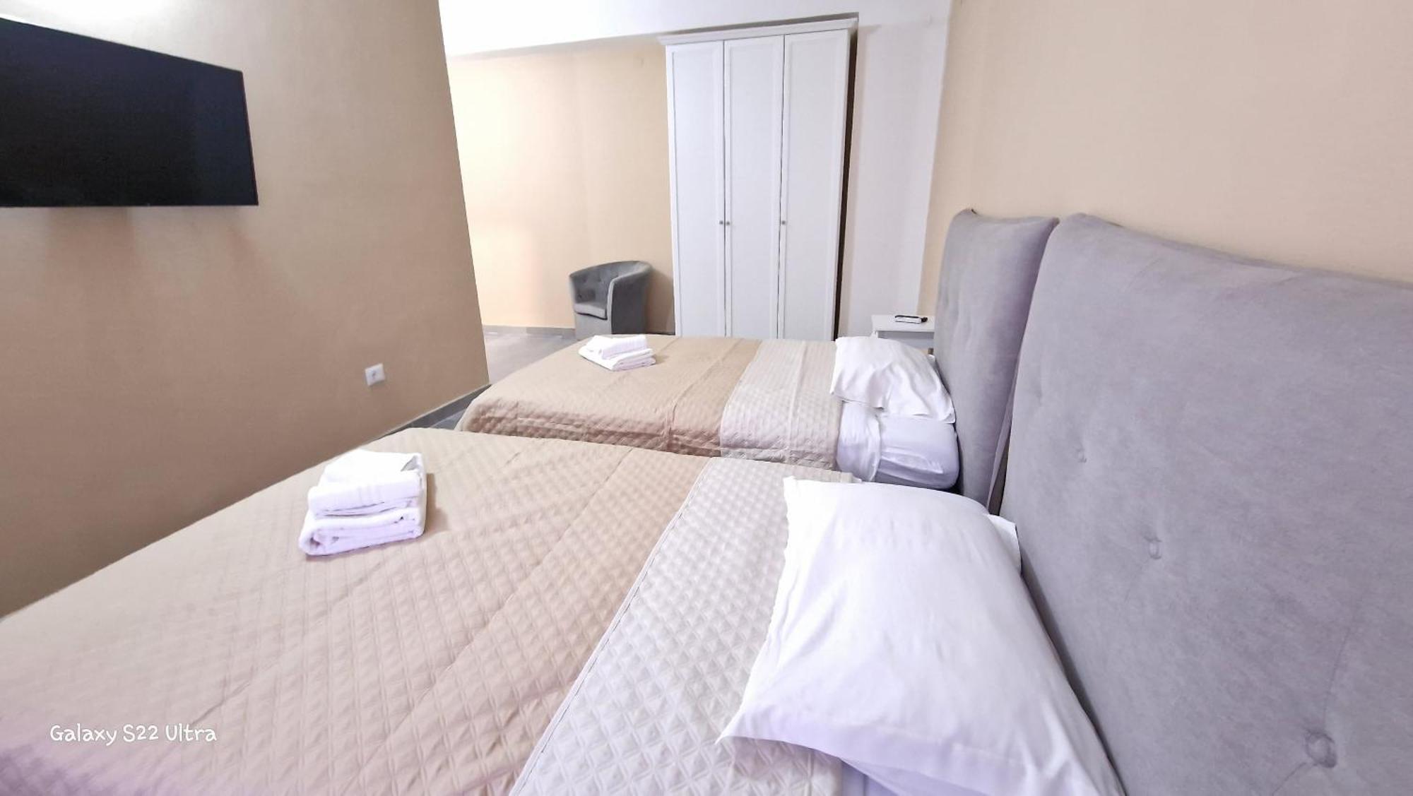 Terry'S House Hotel Nuoro  Bagian luar foto